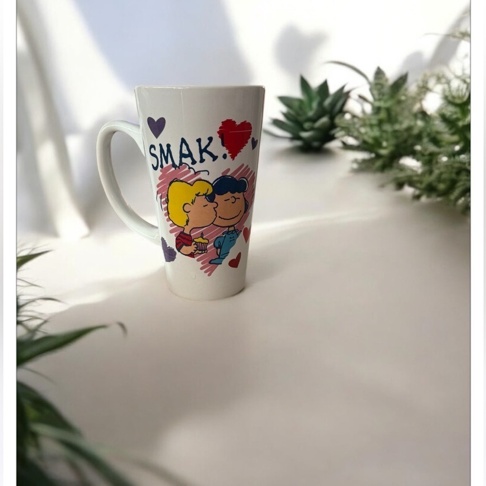 Peanuts White Ceramic Mug - Picture 2 of 4